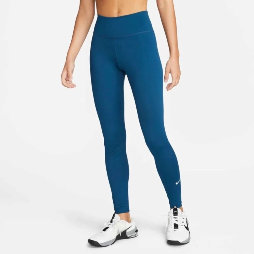 Nike Size L performance Leggings Teal NWT